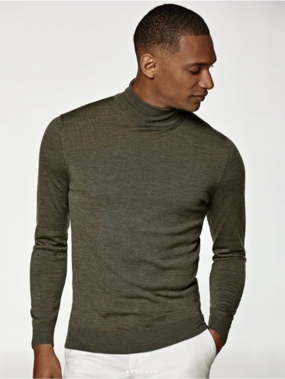 SuitSupply Green Turtleneck